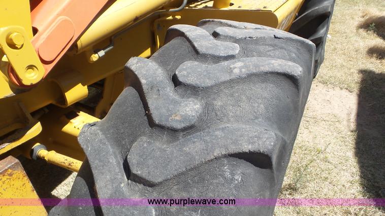image for item J6122 2006 Caterpillar 420D backhoe