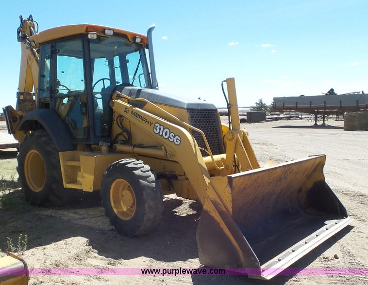 image for item J6123 2003 John Deere 310SG backhoe