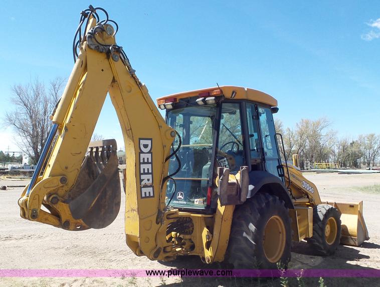 image for item J6123 2003 John Deere 310SG backhoe