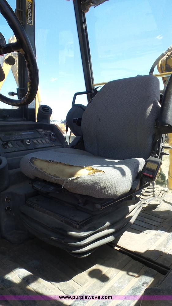 image for item J6123 2003 John Deere 310SG backhoe