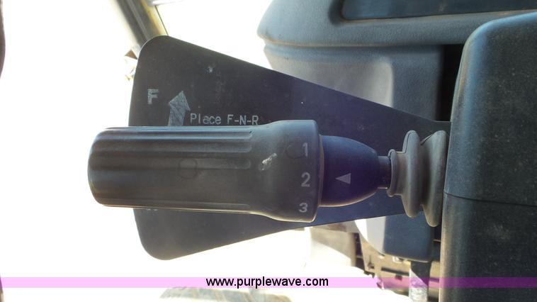 image for item J6123 2003 John Deere 310SG backhoe