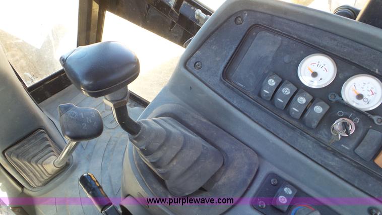 image for item J6124 2006 Caterpillar 420D backhoe