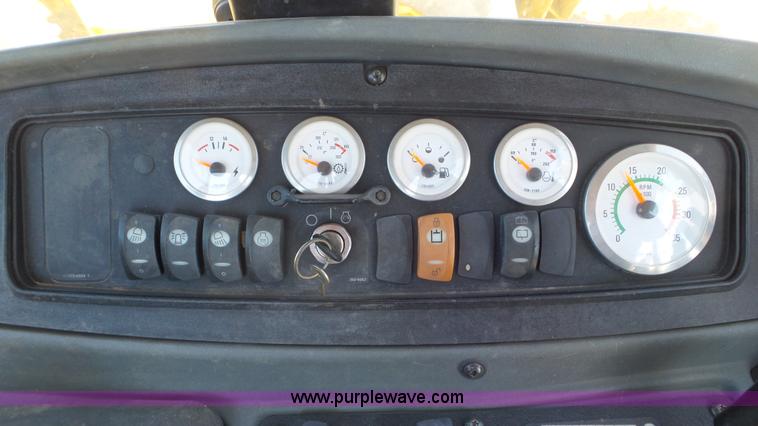 image for item J6124 2006 Caterpillar 420D backhoe