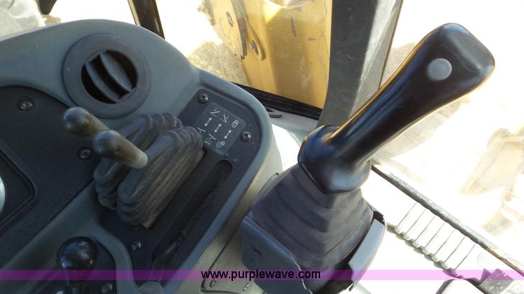 image for item J6124 2006 Caterpillar 420D backhoe