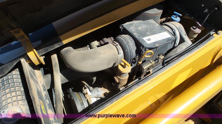 image for item J6124 2006 Caterpillar 420D backhoe