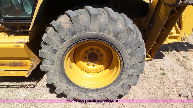 image for item J6124 2006 Caterpillar 420D backhoe