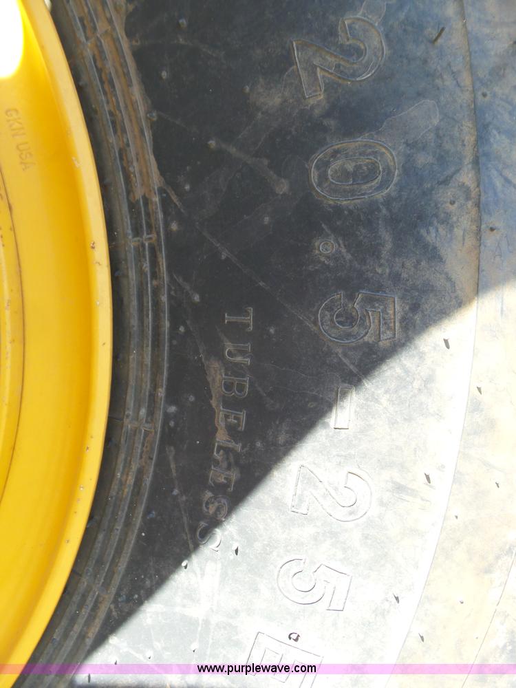 image for item J6154 2011 IMC 17C12 scraper