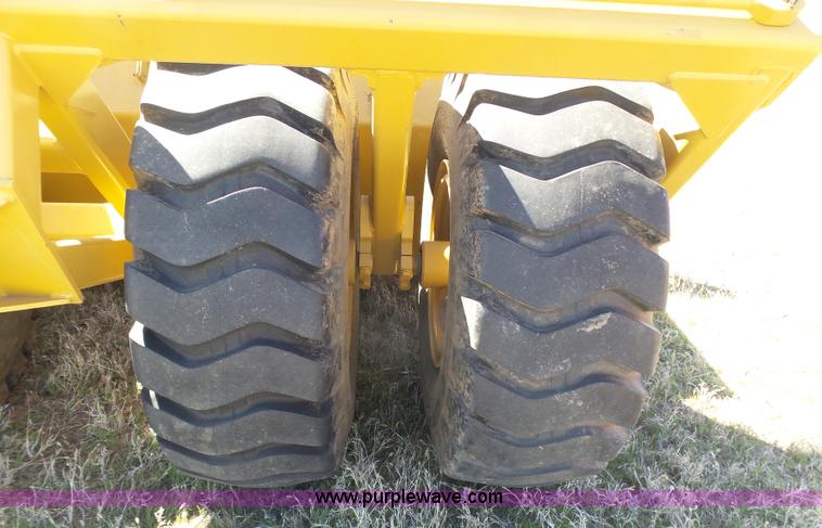 image for item J6154 2011 IMC 17C12 scraper