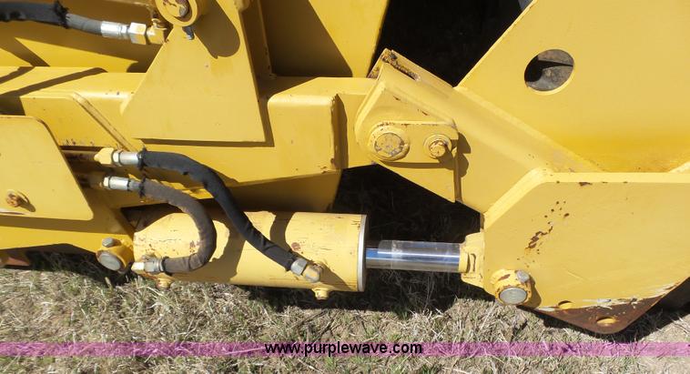 image for item J6154 2011 IMC 17C12 scraper