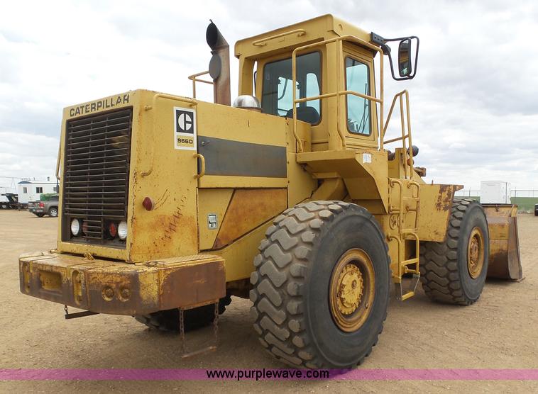 image for item J6157 1983 Caterpillar 966D wheel loader
