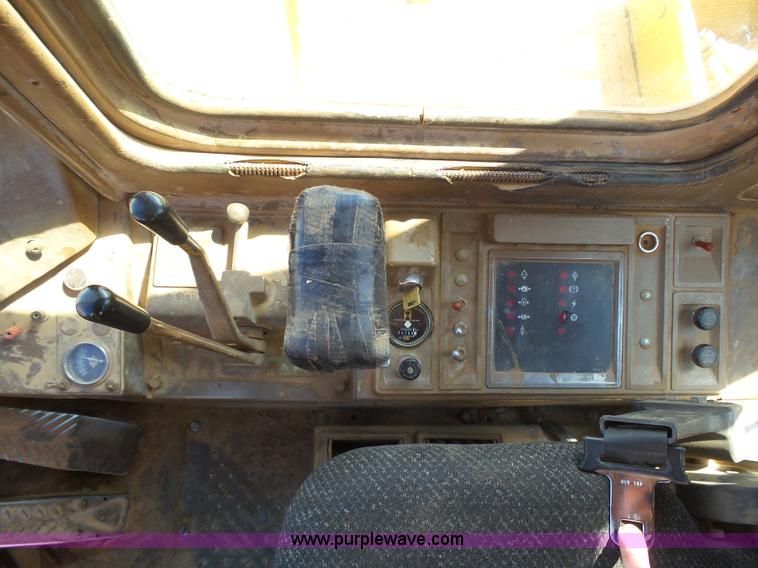 image for item J6159 1987 Caterpillar 980C wheel loader