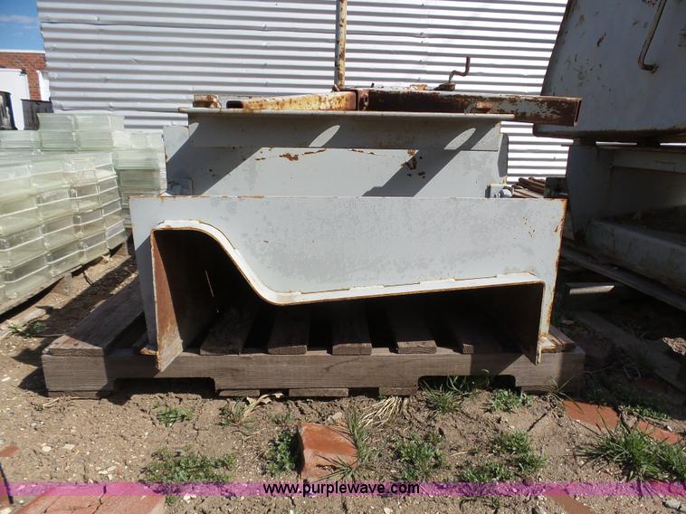 image for item J6161 1995 Power Curber 5700-B curb machine