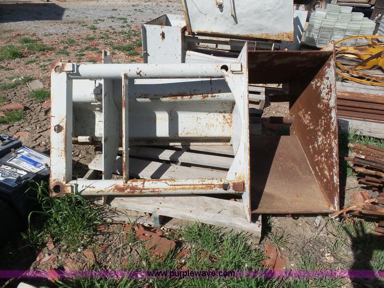 image for item J6161 1995 Power Curber 5700-B curb machine