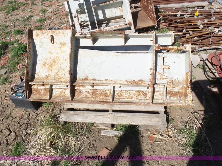 image for item J6161 1995 Power Curber 5700-B curb machine