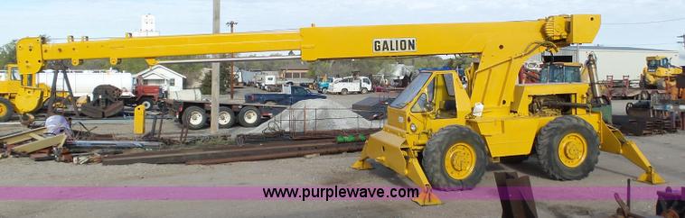 image for item J6164 Galion KC10 crane