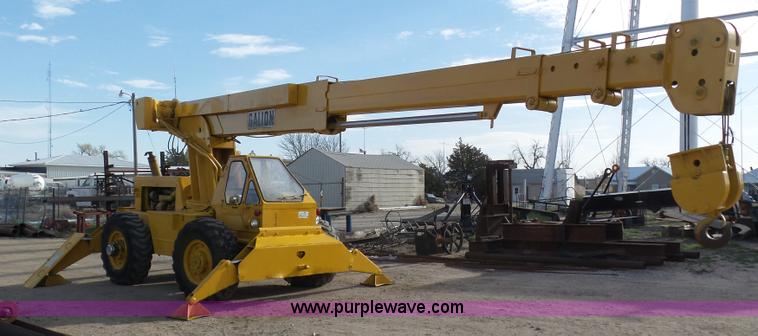 image for item J6164 Galion KC10 crane
