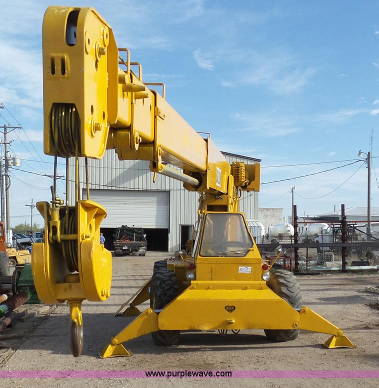 image for item J6164 Galion KC10 crane