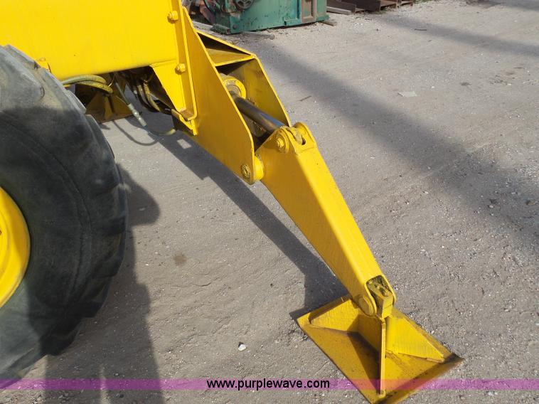image for item J6164 Galion KC10 crane
