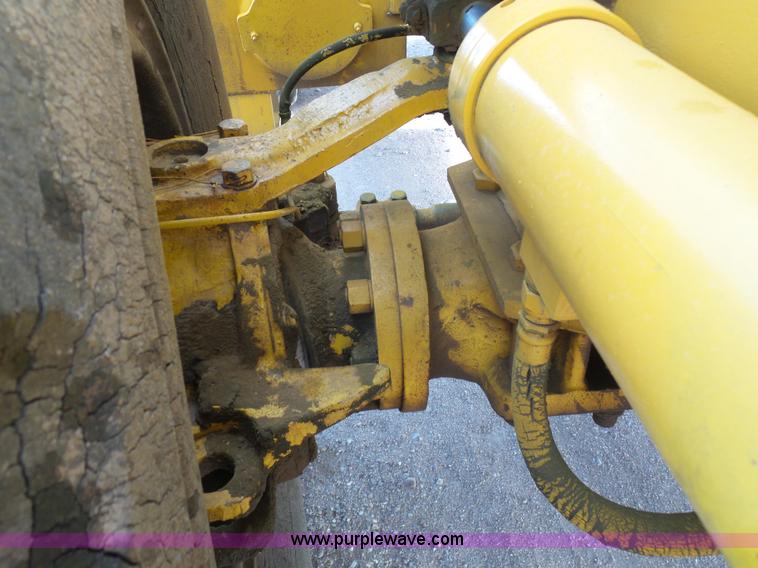 image for item J6164 Galion KC10 crane
