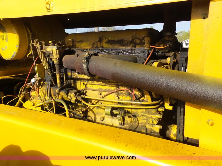 image for item J6164 Galion KC10 crane