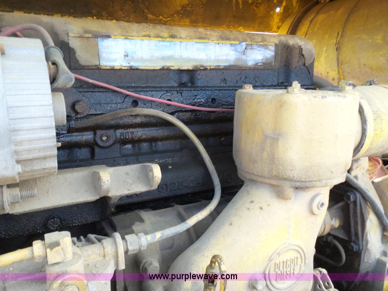 image for item J6164 Galion KC10 crane