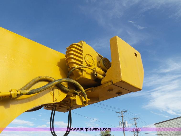 image for item J6164 Galion KC10 crane