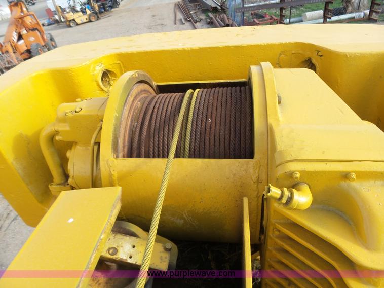 image for item J6164 Galion KC10 crane