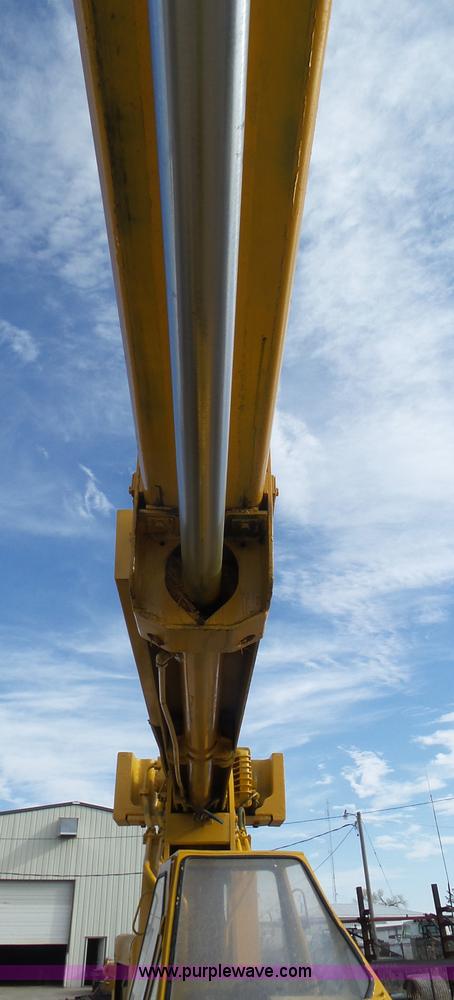 image for item J6164 Galion KC10 crane