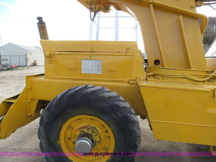 image for item J6164 Galion KC10 crane