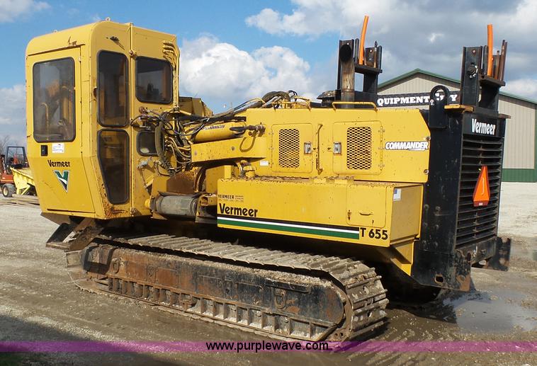 image for item J6251 2000 Vermeer T655 Commander trencher