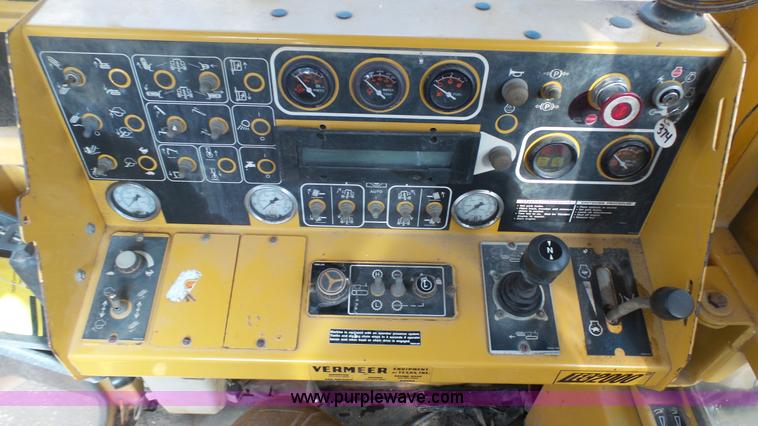 image for item J6251 2000 Vermeer T655 Commander trencher