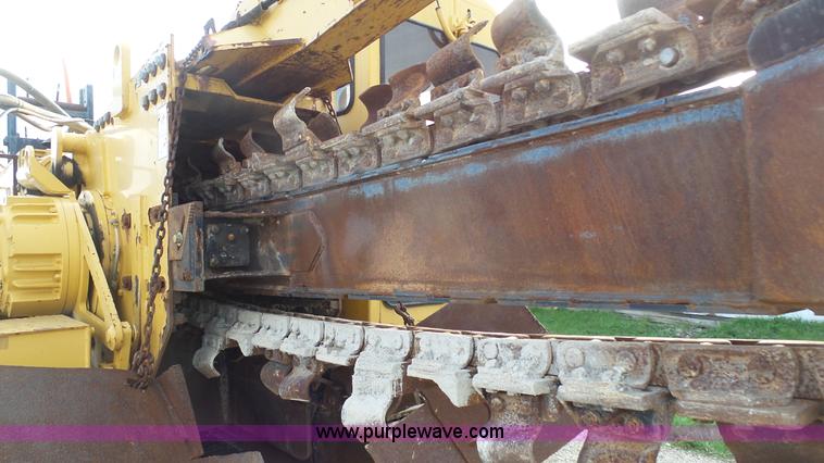 image for item J6251 2000 Vermeer T655 Commander trencher