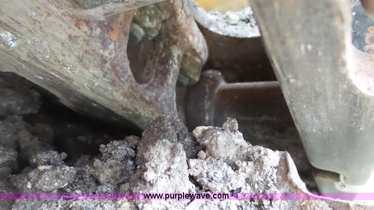 image for item J6251 2000 Vermeer T655 Commander trencher