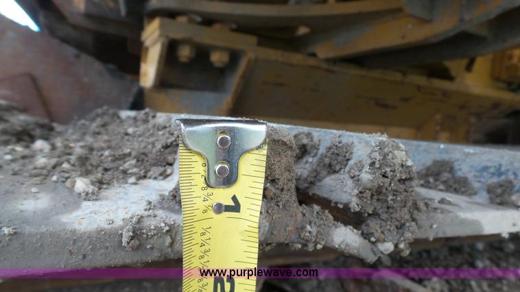 image for item J6251 2000 Vermeer T655 Commander trencher