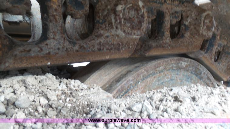 image for item J6251 2000 Vermeer T655 Commander trencher