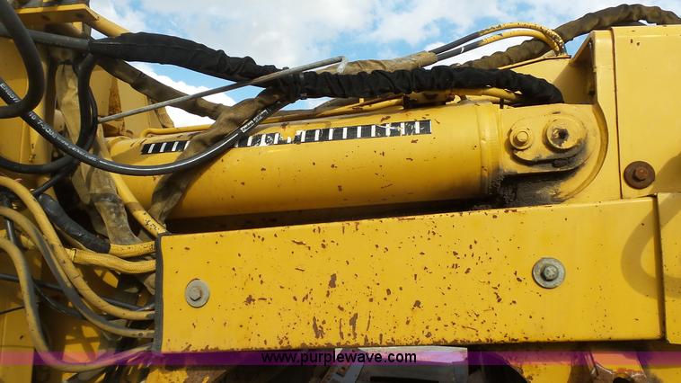 image for item J6251 2000 Vermeer T655 Commander trencher