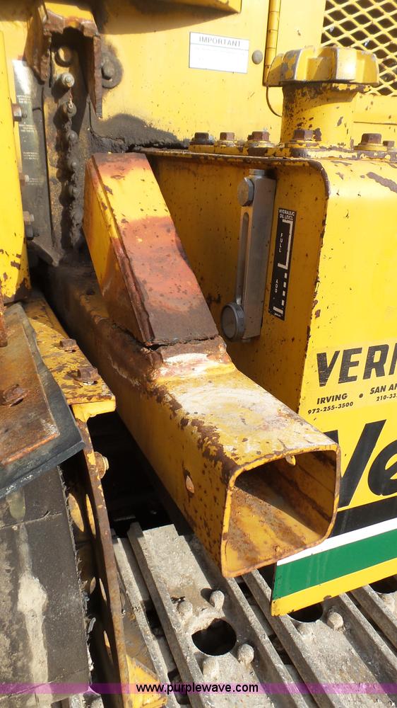 image for item J6251 2000 Vermeer T655 Commander trencher