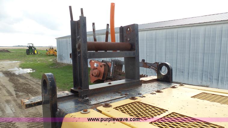 image for item J6251 2000 Vermeer T655 Commander trencher