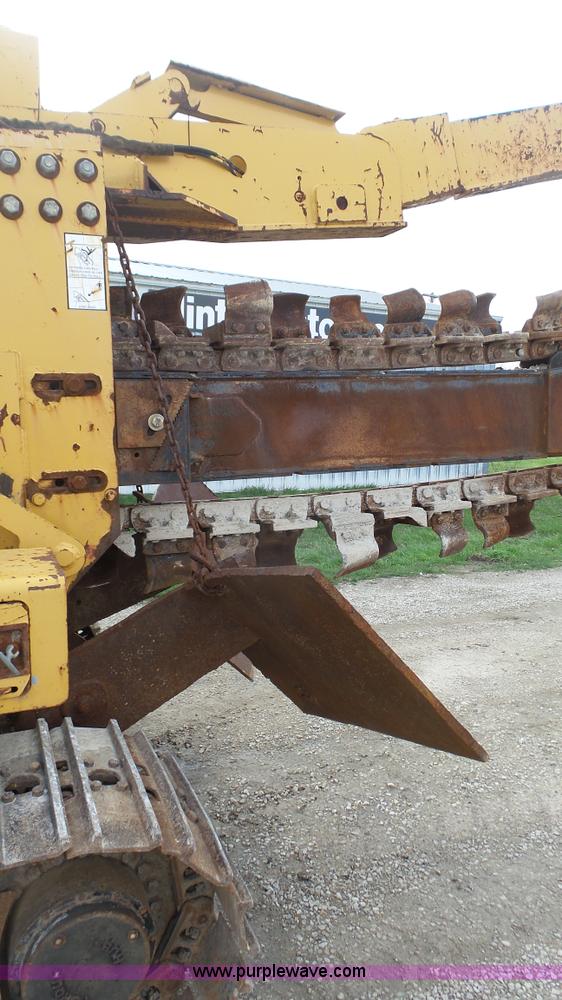 image for item J6251 2000 Vermeer T655 Commander trencher