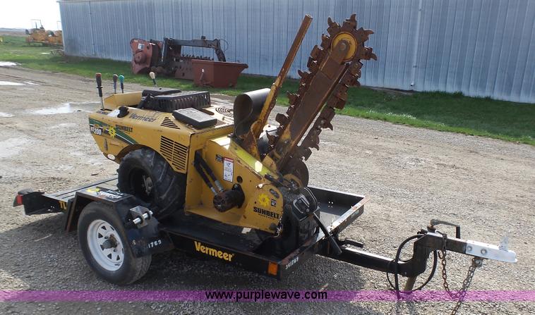 image for item J6253 2008 Vermeer RT200 trencher