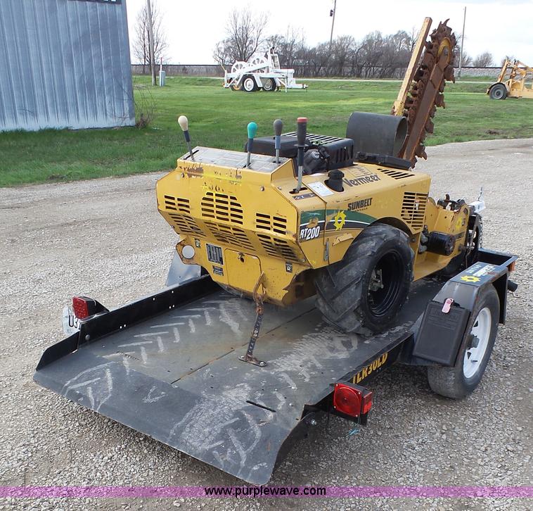 image for item J6253 2008 Vermeer RT200 trencher