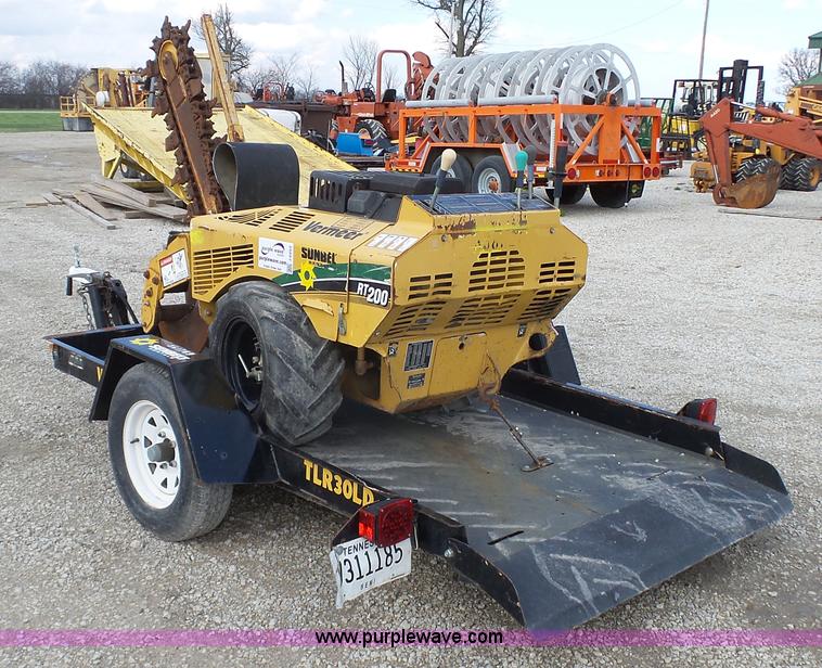 image for item J6253 2008 Vermeer RT200 trencher
