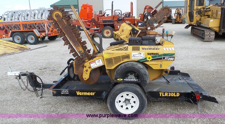 image for item J6253 2008 Vermeer RT200 trencher