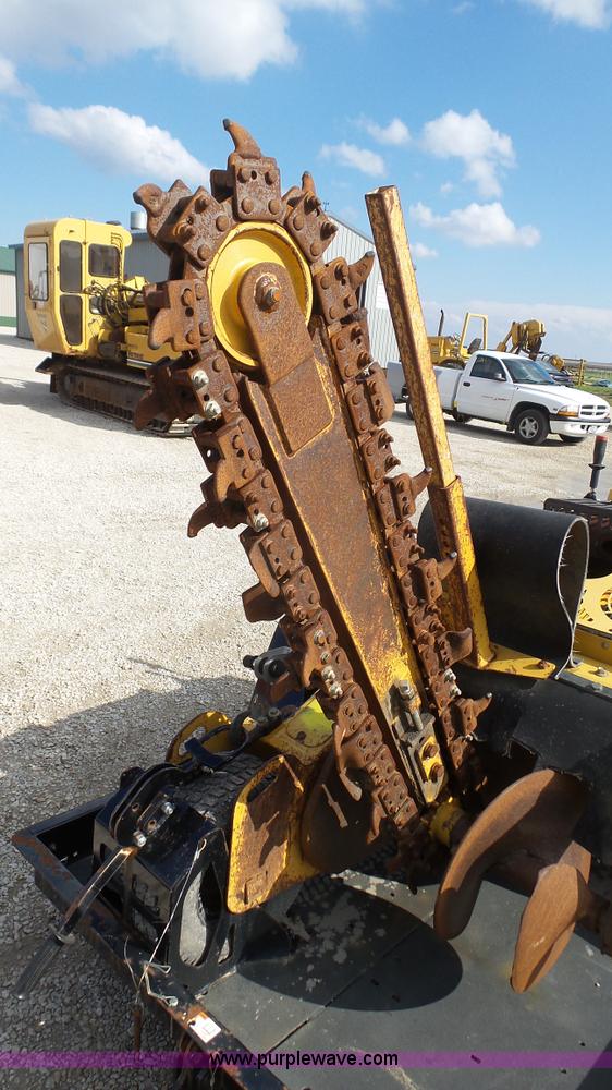 image for item J6253 2008 Vermeer RT200 trencher