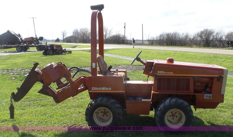 image for item J6254 1985 Ditch Witch 350SX cable plow