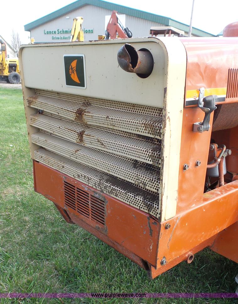 image for item J6254 1985 Ditch Witch 350SX cable plow