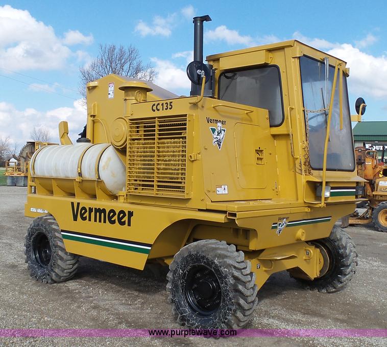 image for item J6257 Vermeer CC135 rock saw