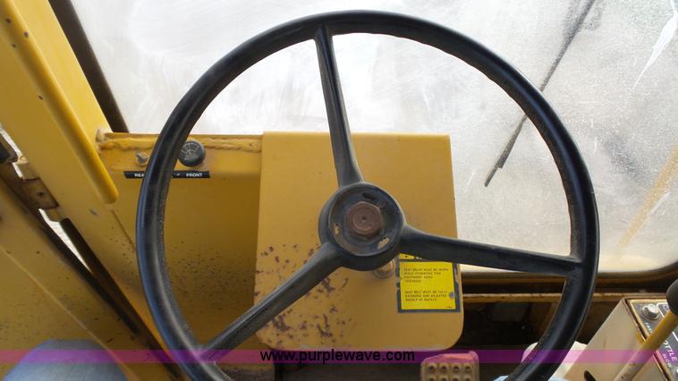 image for item J6257 Vermeer CC135 rock saw