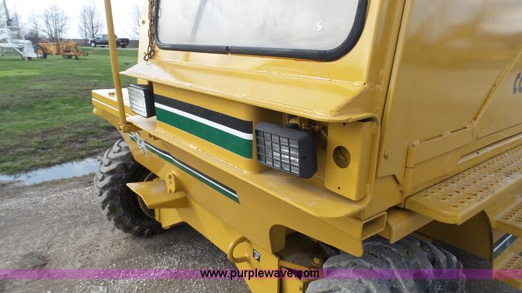 image for item J6257 Vermeer CC135 rock saw