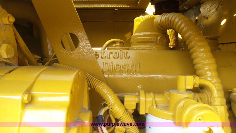 image for item J6257 Vermeer CC135 rock saw